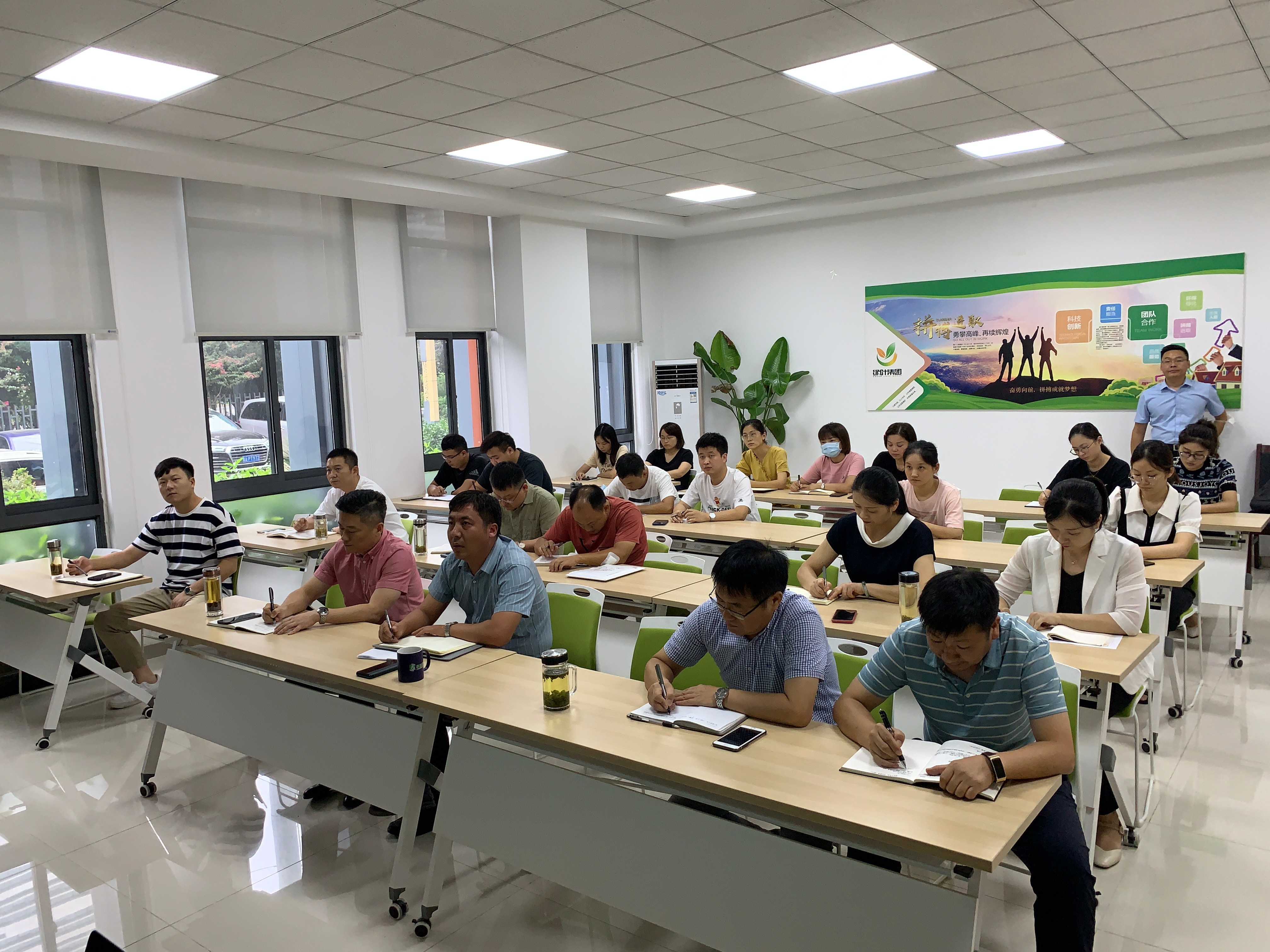 圖片關(guān)鍵詞 圖片關(guān)鍵詞